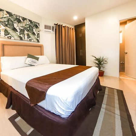 Verovino Suites Cebu Eksteriør billede