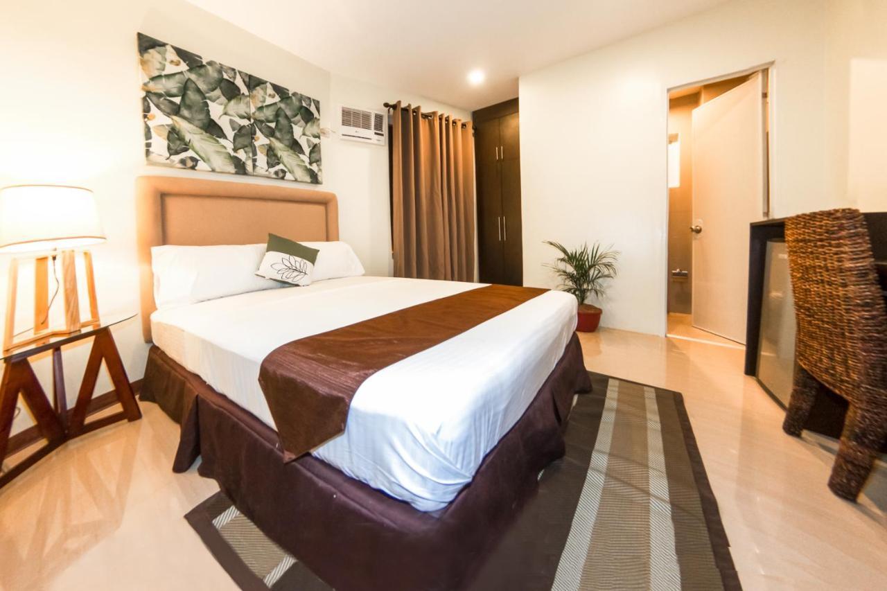 Verovino Suites Cebu Eksteriør billede