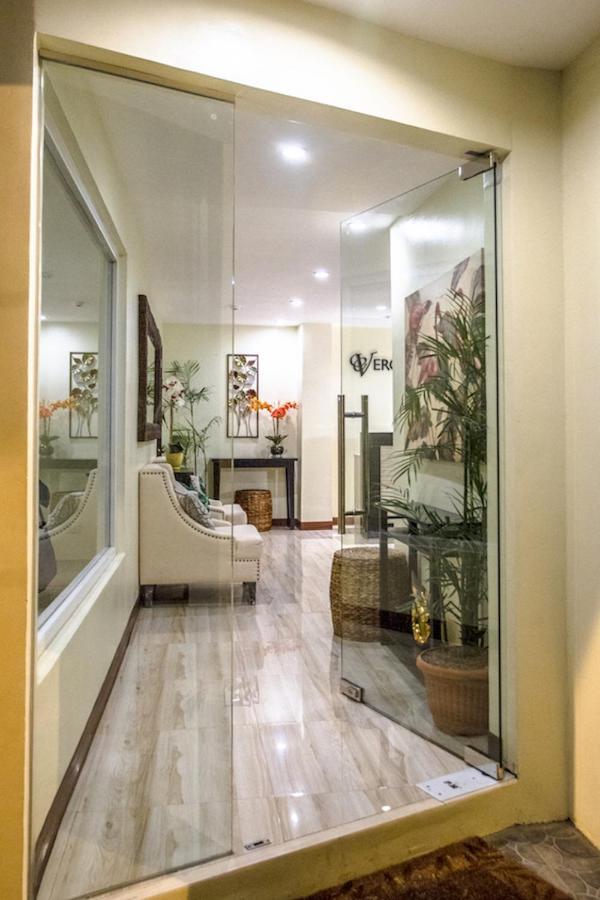 Verovino Suites Cebu Eksteriør billede