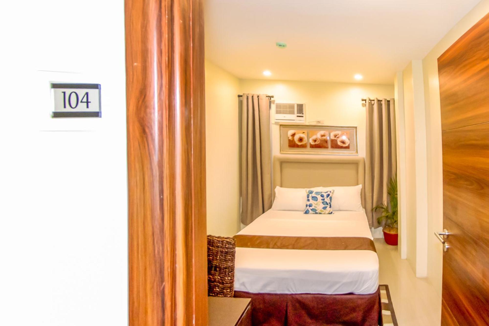 Verovino Suites Cebu Eksteriør billede
