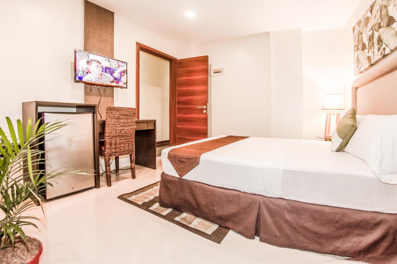 Verovino Suites Cebu Eksteriør billede