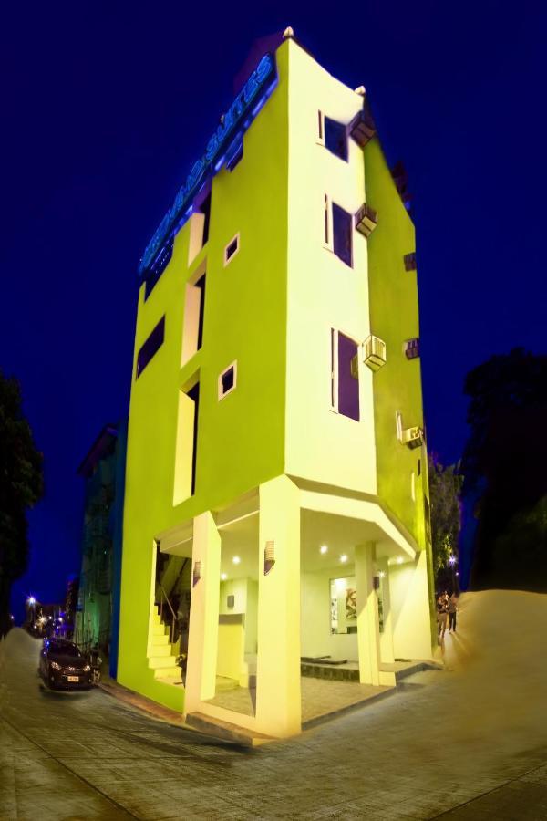Verovino Suites Cebu Eksteriør billede