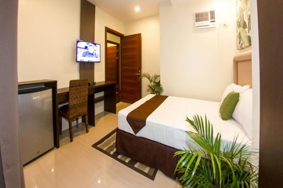 Verovino Suites Cebu Eksteriør billede