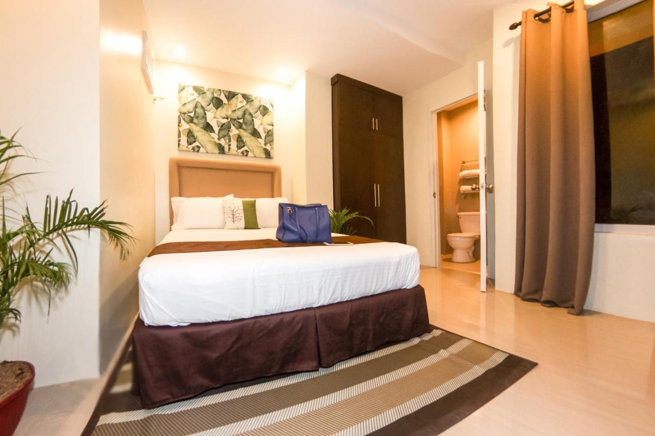 Verovino Suites Cebu Eksteriør billede